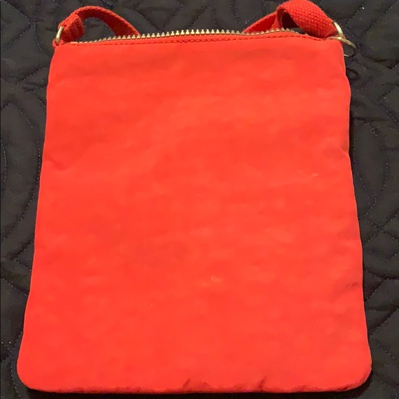 Pink crossbody bag small. - Picture 3 of 4